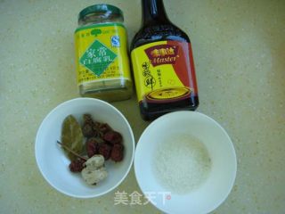 猪手扒海参的做法步骤：2
