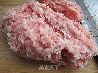 韭菜肉馅春卷的做法步骤：2