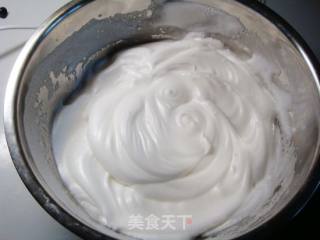 原味戚风蛋糕的做法步骤：4