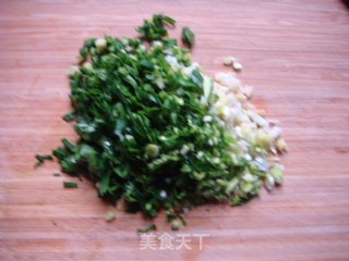 加料的--鸡蛋饼的做法步骤：2