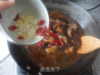 红烧草鱼豆腐的做法步骤：5