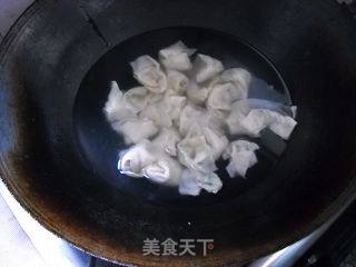 荠菜鲜肉馄饨的做法步骤：4
