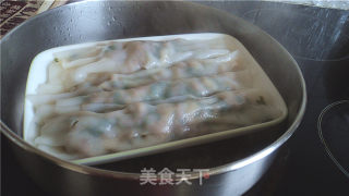 蒸蒜蓉瘦肉肠的做法步骤：2