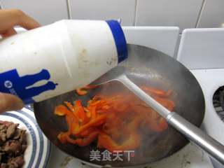 爆猪肝的做法步骤：3