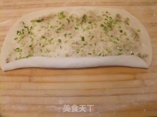 香葱花卷的做法步骤：2