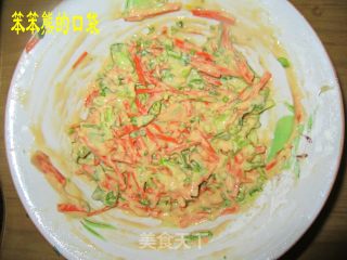 蔬菜鸡蛋饼的做法步骤：3