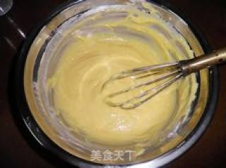 初学者必读----牛奶戚风蛋糕的做法步骤：3