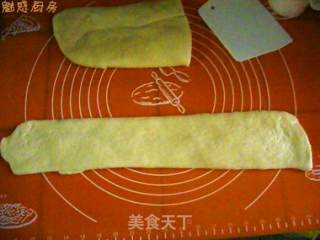 自制健康鲜奶麻花的做法步骤：2
