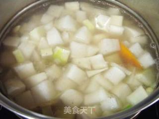 吃肉也能减肥---萝卜排骨汤的做法步骤：3