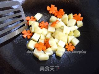 海鲜咖喱饭的做法步骤：2