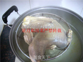 星月私房菜--白斩鸡的做法步骤：2