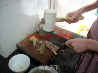 星月私房菜--白斩鸡的做法步骤：2