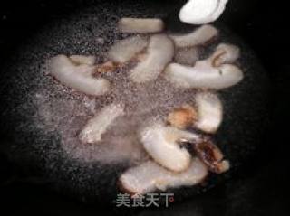 家常开胃羹-----豆腐花菇肉丝羹的做法步骤：4