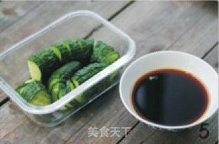 【蓑衣黄瓜】最垂涎欲滴++最清新爽口的做法步骤：4