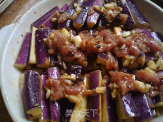 肉碎豆瓣蒸茄子的做法步骤：3