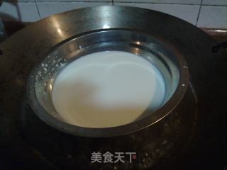 冰糖炖双皮奶的做法步骤：3