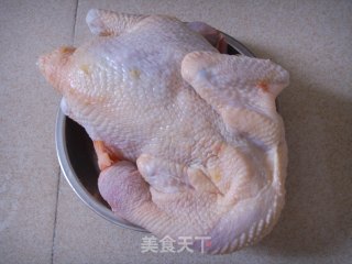 白切鸡-最原汁原味的吃法的做法步骤：2
