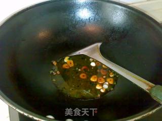腊味蔬菜煲仔饭的做法步骤：3