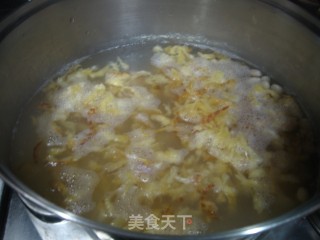 柴鱼花生粥的做法步骤：2