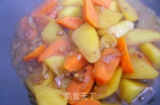 【土豆炖萝卜】的做法步骤：2