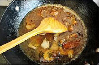 慈菇烧肉的做法步骤：4