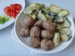 肉丸茄子煲的做法步骤：2