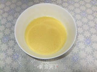 爽滑的鸡蛋羹的做法步骤：2