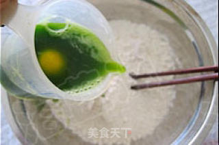 菠菜手擀面的做法步骤：4