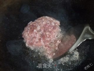 【老桃七厨房】自制——香浓茄汁乌冬面的做法步骤：2