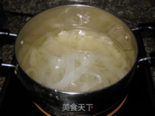 老干妈菠菜粉的做法步骤：2