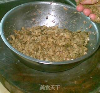 梅菜蒸肉饼的做法步骤：2