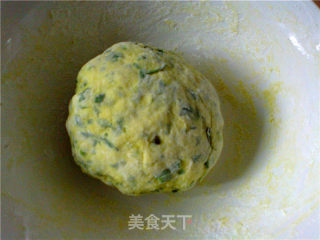 阳春三月－地菜饼的做法步骤：2