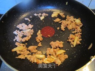 肉末茄子的做法步骤：2