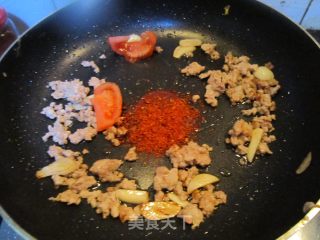 肉末茄子的做法步骤：2