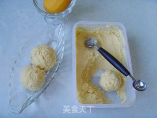 芒果冰淇淋的做法步骤：2