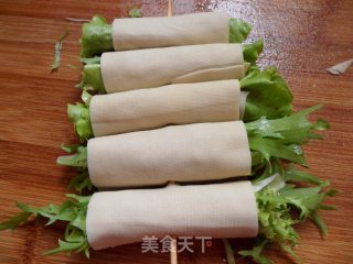 铁板豆皮卷的做法步骤：4