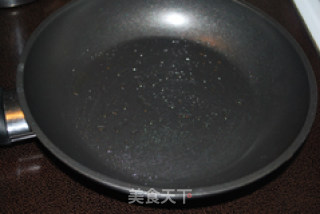 红烧大蛋饺的做法步骤：2