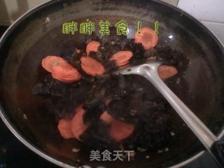 西兰花素什锦的做法步骤：2