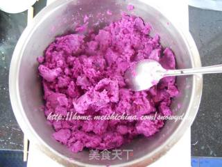 紫薯蛋糕的做法步骤：2