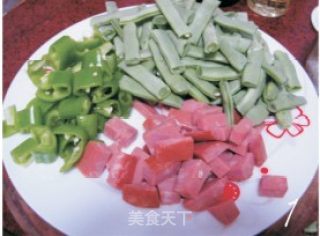 火腿炒四季豆的做法步骤：3