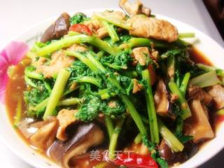 香菇苔菜炒肉的做法步骤：4