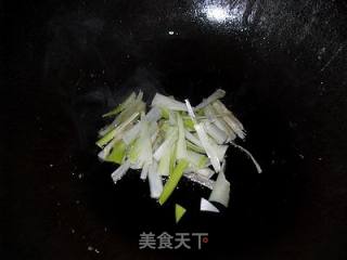 茄汁荷包蛋的做法步骤：2