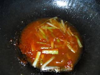 茄汁荷包蛋的做法步骤：2