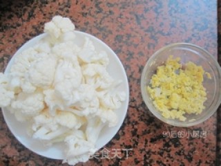 【上汤花菜】的做法步骤：2
