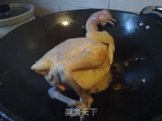 三杯鸡的做法步骤：2