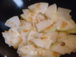 虾米炒冬瓜的做法步骤：2