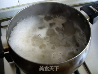 海鲜米粉干的做法步骤：2