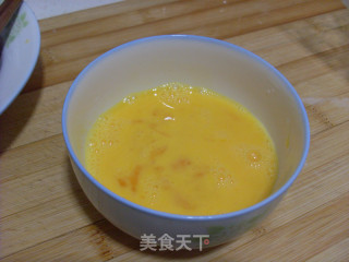 香椿炒鸡蛋的做法步骤：2