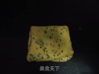 鲜奶油黑芝麻吐司的做法步骤：4