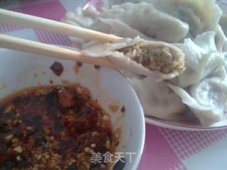 东北酸菜饺子的做法步骤：2
